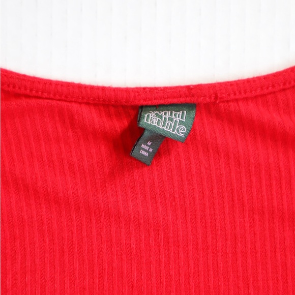 Wild Fable Red V-Neck Long Sleeve Top - Picture 2 of 7